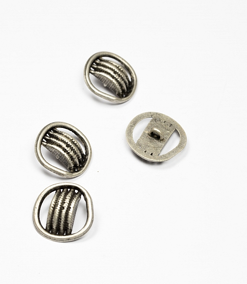 Silver Crooked Shank Button x5